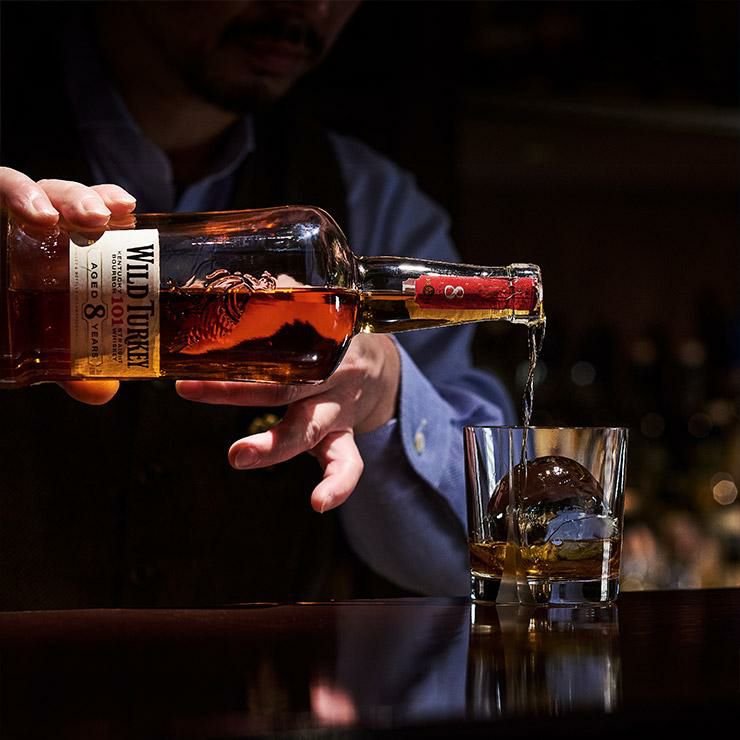 ワイルドターキー 8年 700ml 6本 